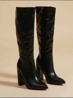 *BRAND NEW* Black Leather Knee-high Boots