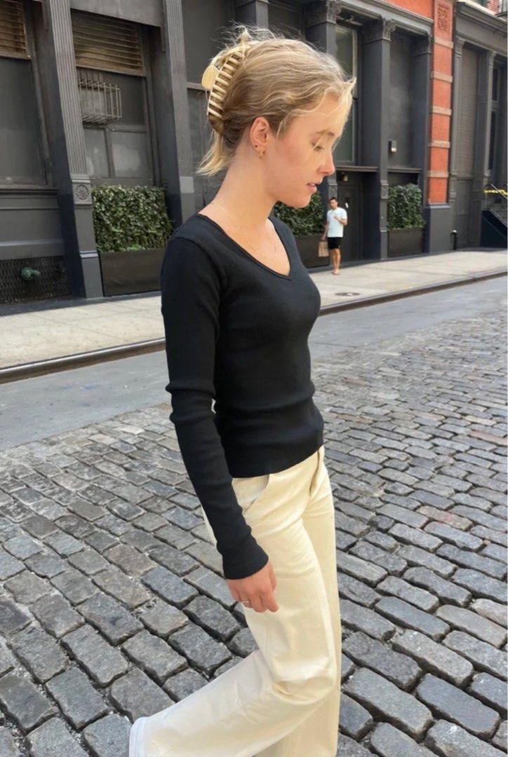 Brandy melville black long sleeve shirt outlet