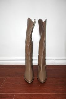 brown chunky heeled boots