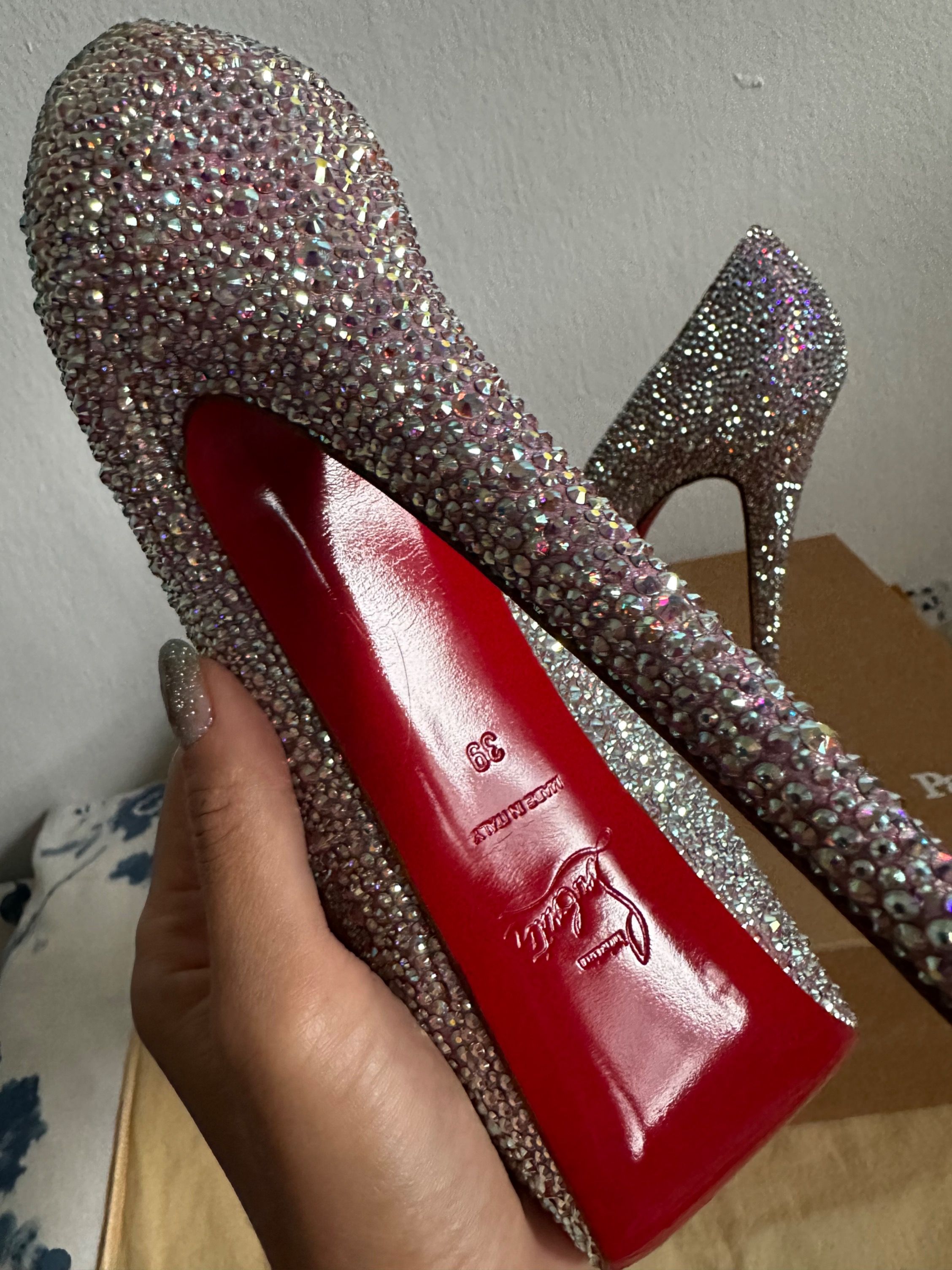 Sale on christian louboutin shoes cheap