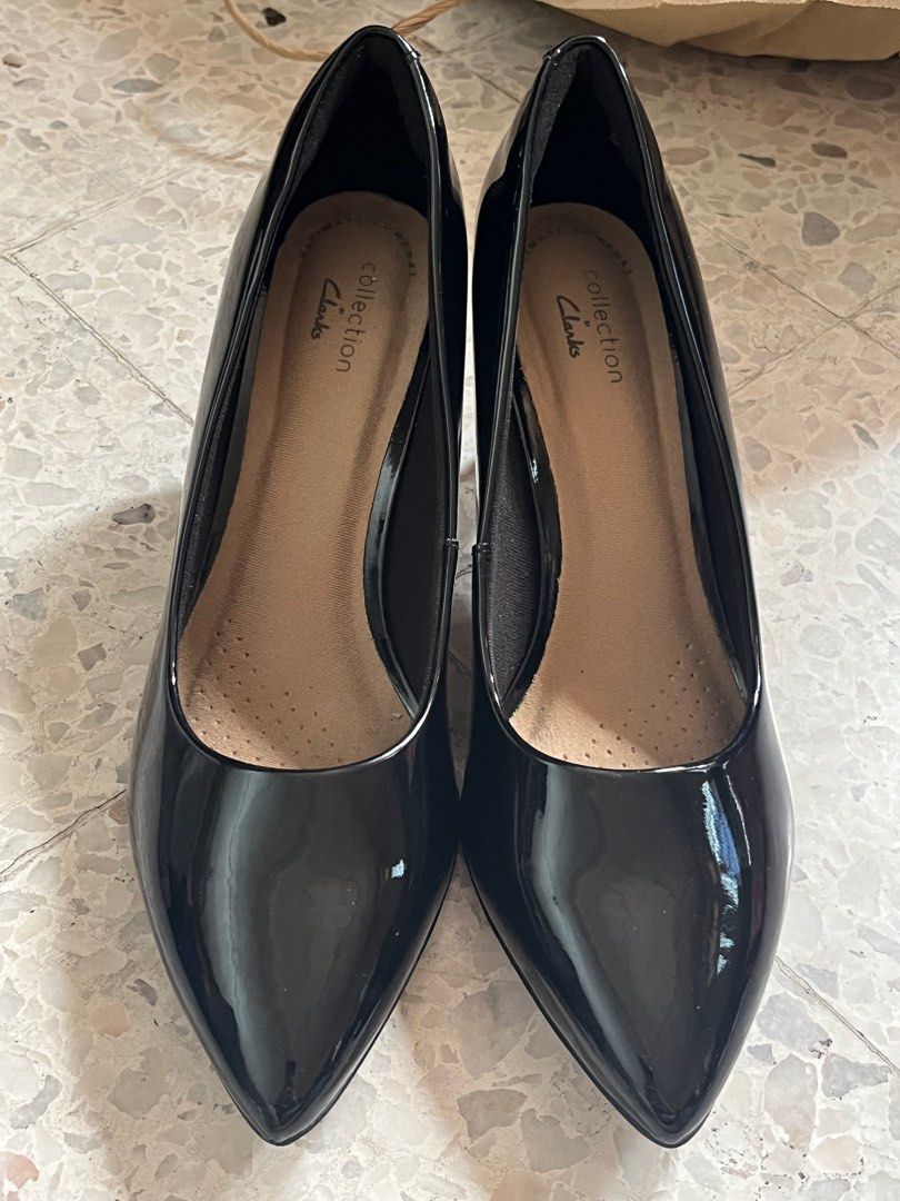 Clarks Illeana Tulip Black Patent Heels