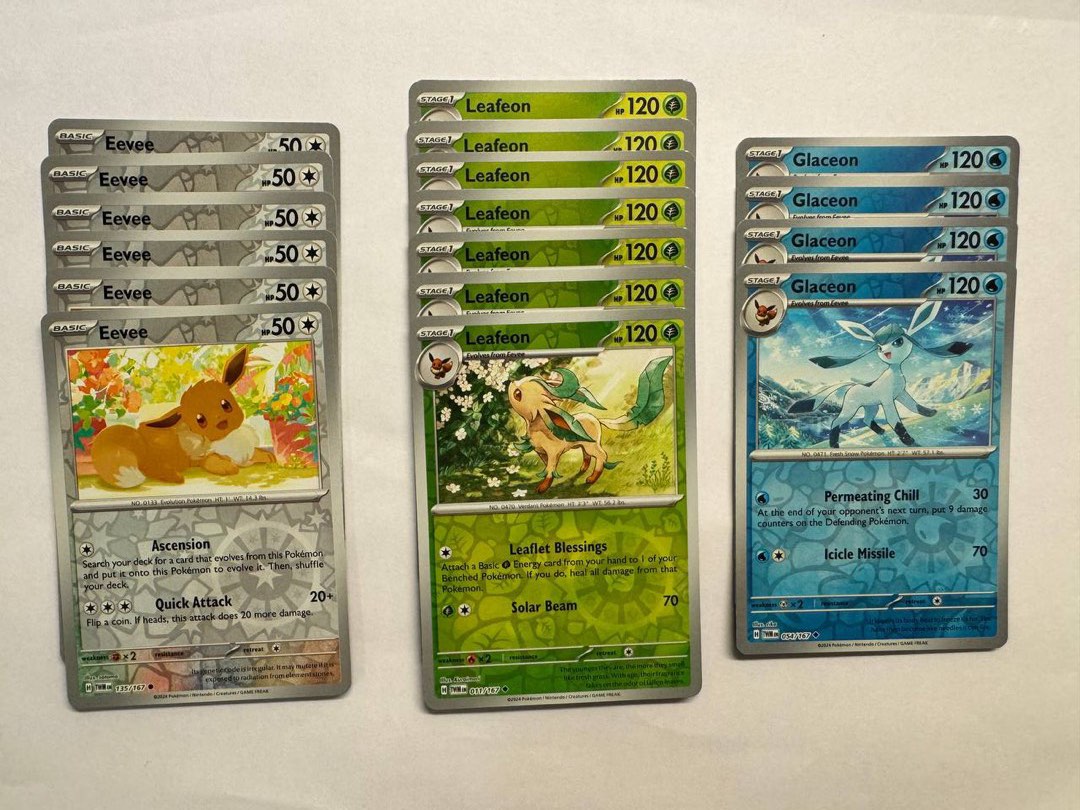 Eevee/Glaceon/Leafeon Twilight Masquerade Reverse Holo, Hobbies & Toys