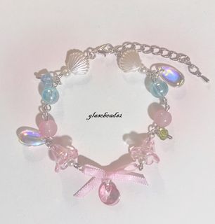 (Category: ) located in . Submitted by glasebeads2 (Listing ID 1303689571, Image 1). Description: .