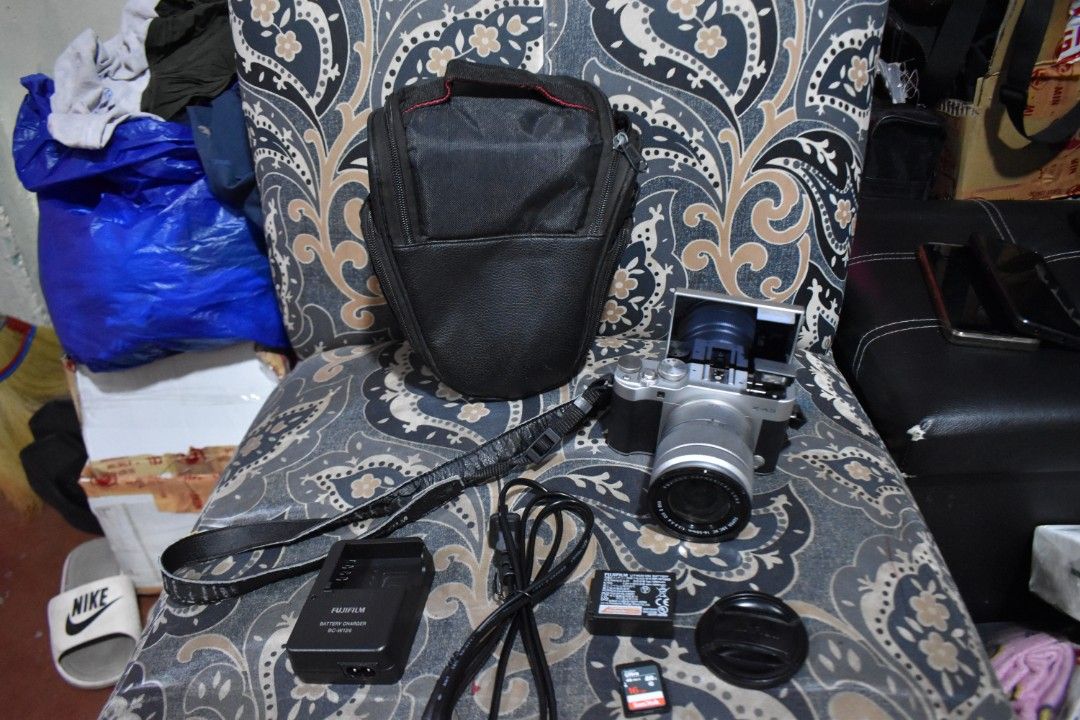 Fujifilm X-A3 Mirrorless Camera (Category: Cameras) located in Caloocan City. Submitted by mr.carlo_dslr_laptop (Listing ID 1303656180, Image 2). Description: Fujifim X-A3 Mirrorless Wifi 24megapixel Camera Ready to Use for Photoshoot and For Vlogging to Yourself 19,000 CASH 16k Pesos 19k na pera 19k Only 19k Godbless No isssue Good Condition Complete set Ready to use Meet up - Shipping LBC - Delivery Lalamove! Presentable Unit No Defects For Sal