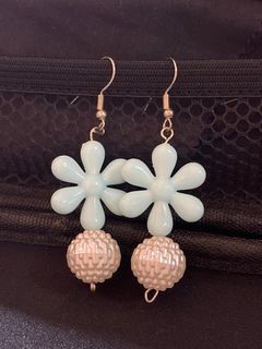 handmade blue flower earrings