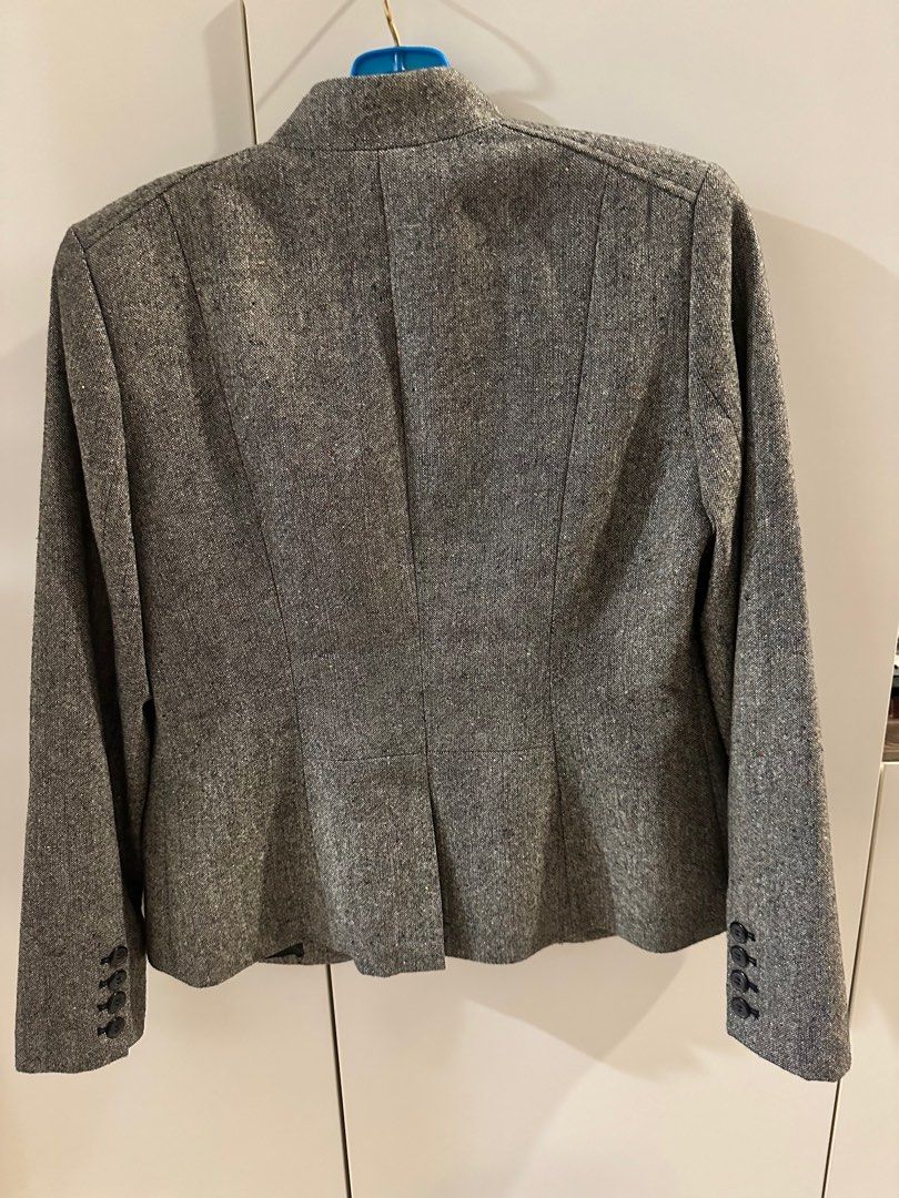 Jacket (Category: Coats, Jackets and Outerwear) located in Singapore. Submitted by ctan168 (Listing ID 1303752500, Image 3). Description: Very nice fully lined casual smart jacket with fine workmanship and nice design. Brand new never wear before. Paid close to USD200, selling for $70.