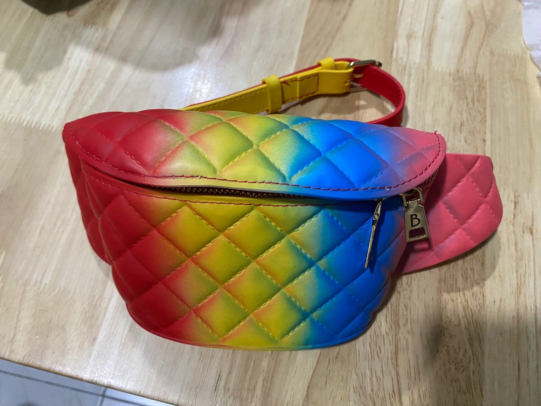 Jelly belt bag Men s Fashion Bags Belt bags Clutches and Pouches on Carousell