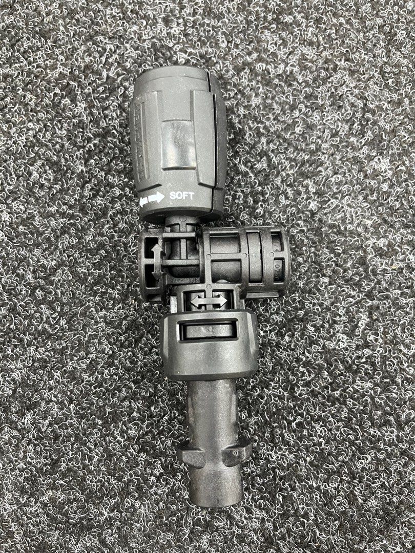 Karcher 德國凱馳 VP 180 S多角度可調噴頭 全新, 家具及居家用品, 居家清潔及護理用品, 清潔工具在旋轉拍賣
