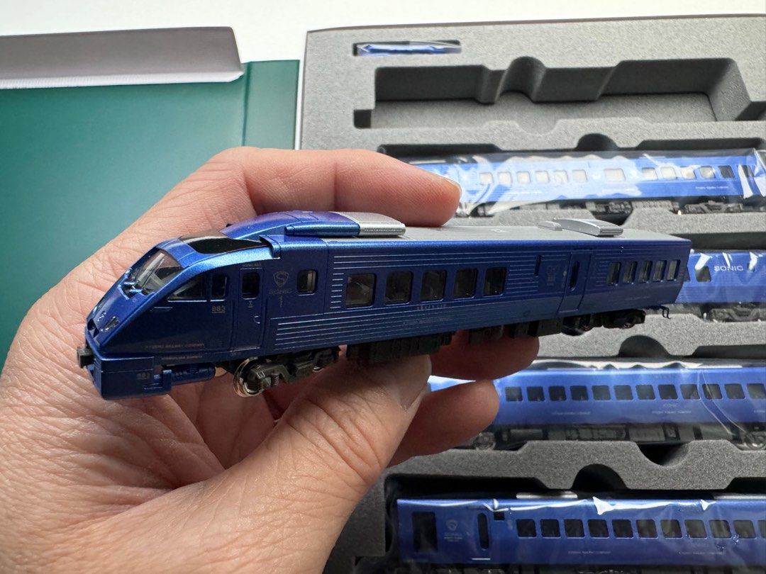 Kato 10-288 883系「ソニック」リニューアル車7両, 興趣及遊戲, 玩具