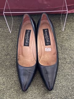 Kenneth Cole Black Leather Shoes sz 8