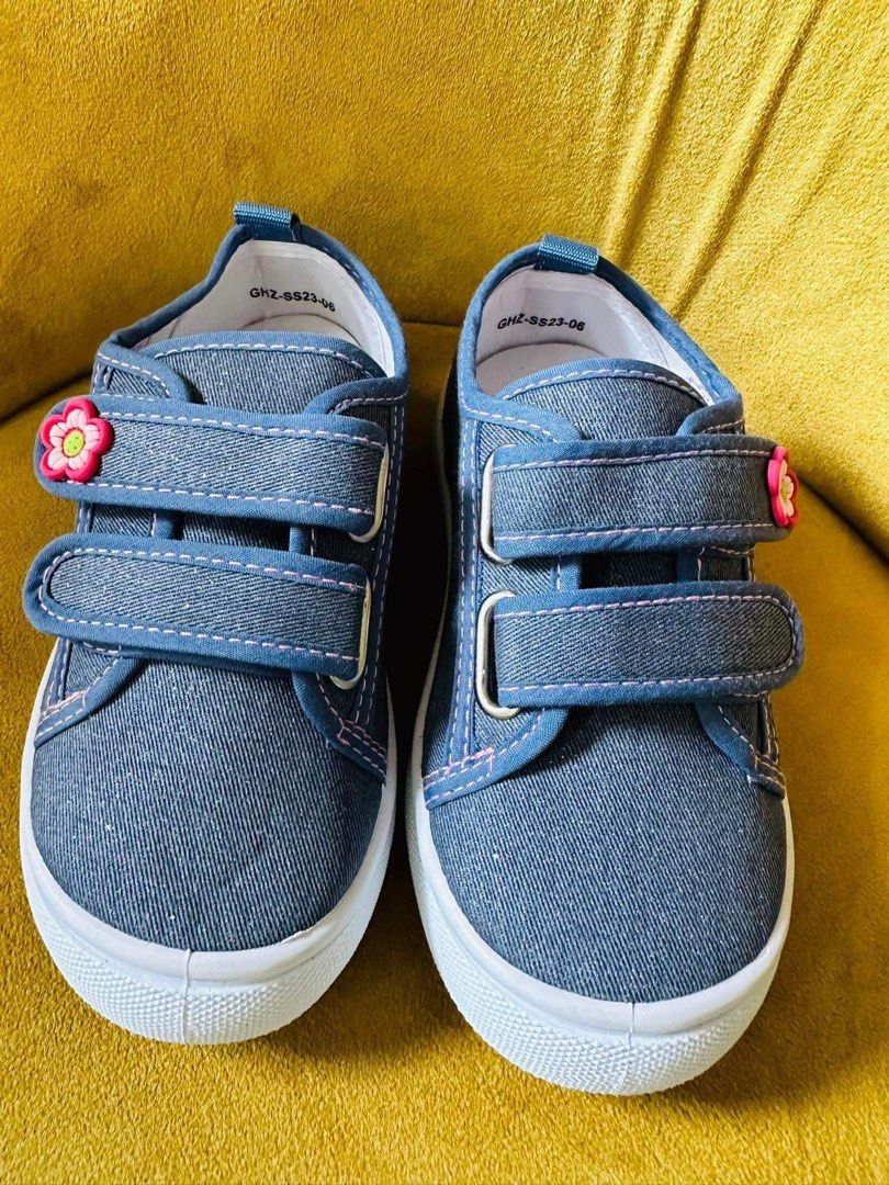 Kid velcro shoes sale