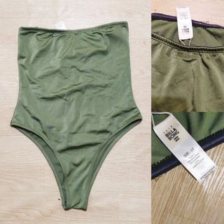 (L) BILLABONG Bandeau One Piece Swimsuit / Swimwear