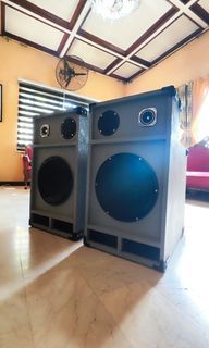 L Ported speaker box set