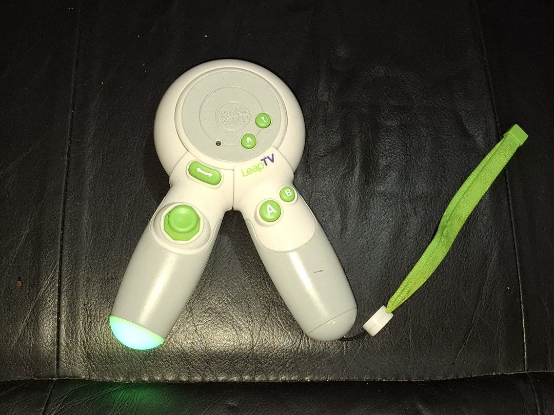 Leapfrog leaptv controller (Category: Controllers) located in Quezon City. Submitted by apple.ordinario (Listing ID 1303749004, Image 1). Description: as is where is.