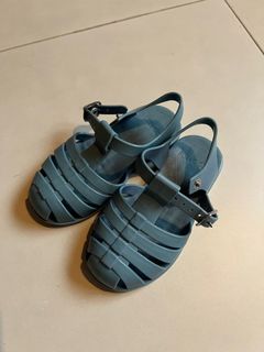 (Category: ) located in . Submitted by j.s.tan (Listing ID 1303706523, Image 1). Description: .