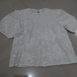 (Kategori: ) berada di . Dikirim oleh preloved.nrms (ID iklan 1303713493, Gambar 1). Deskripsi: .