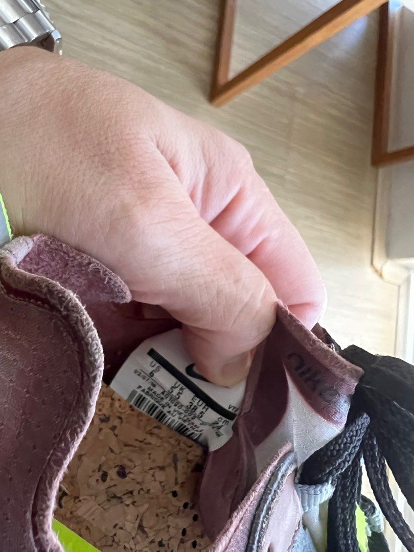 Nike React Element (Category: Sneakers) located in Makati City. Submitted by sunfish7 (Listing ID 1303650671, Image 3). Description: Hardly used Nile React Element. Fits a Women’s US 7. Rfs: decluttering Strictly for pick up only. Rider booking and payment c/o buyer. Pick up in Salcedo Village, Makati.