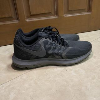 Nike Running Men Shoes US 8.5