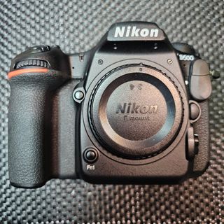 （分類：）位於 。 由 flagshipcamera 提交（商品編號 1303664365，圖片 1）。簡介： 。