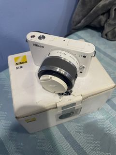 Nikon J1 Camera