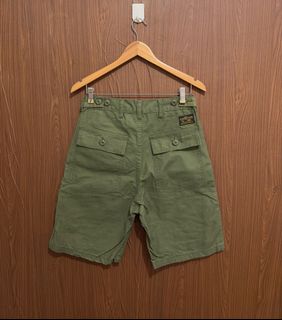 (Category: ) located in . Submitted by streetwear.collections (Listing ID 1303727810, Image 1). Description: .