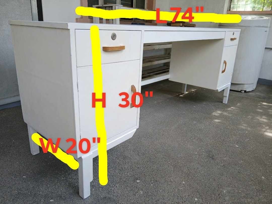 Office - Study - Gaming Desk (Category: Other Home Furniture) located in Pasig City. Submitted by danielcf (Listing ID 1303598639, Image 2). Description: For Sale po: Long Desk Wooden Computer Table - Stable Durable Table with 2 Drawers and 2 storage Shelves. - Plyboard material. - Tabletop is glossy white Formica. - Specs: L-74 inches x H-30 inches x W-20 inches. Price is Php 5000. Please text or call me at 09166106247 for inquiries, salamat! Lo