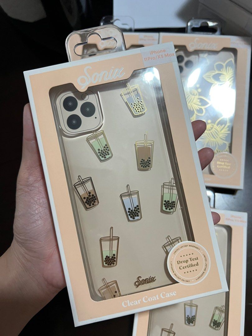 Original Sonix Clear Coat Case for iPhone 11 Pro Max (Category: Cases & Sleeves) located in Manila. Submitted by razelysonn (Listing ID 1303636140, Image 2). Description: All original, 700 each .