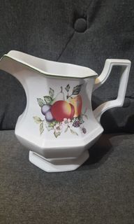 Pitcher vase porcelain 6.5x7" fruit pattern from UK