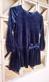 (Kategori: ) berada di . Dikirim oleh senangbelibaju (ID iklan 1303679811, Gambar 1). Deskripsi: .