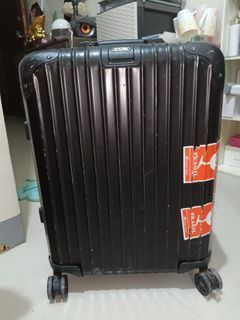 Rimowa authentic  cabin carry on