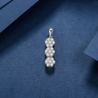 (Category: ) located in . Submitted by riodiamonds (Listing ID 1302416334, Image 1). Description: .