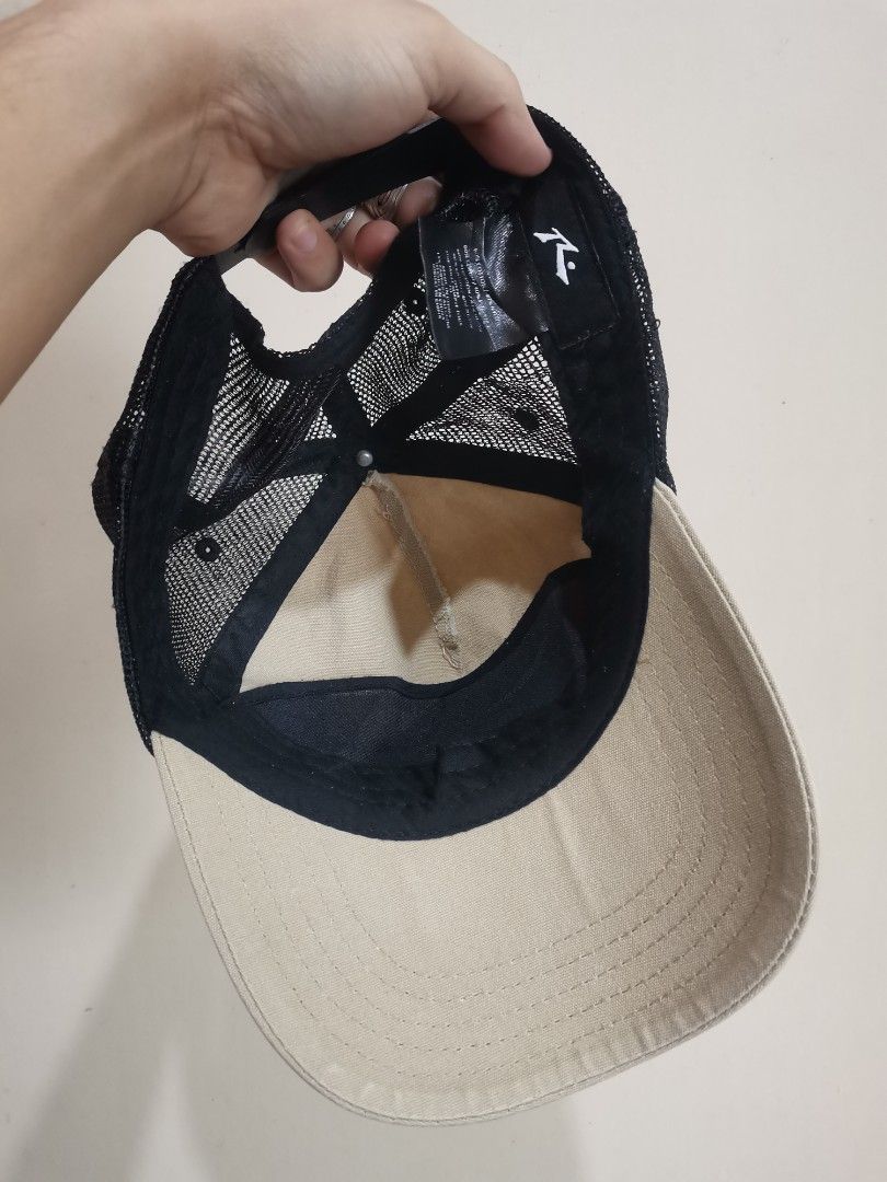Rusty trucker (Category: Caps & Hats) located in Davao. Submitted by marcio17 (Listing ID 1303613191, Image 3). Description: Very good condition OSFA 350 freeshipping only.