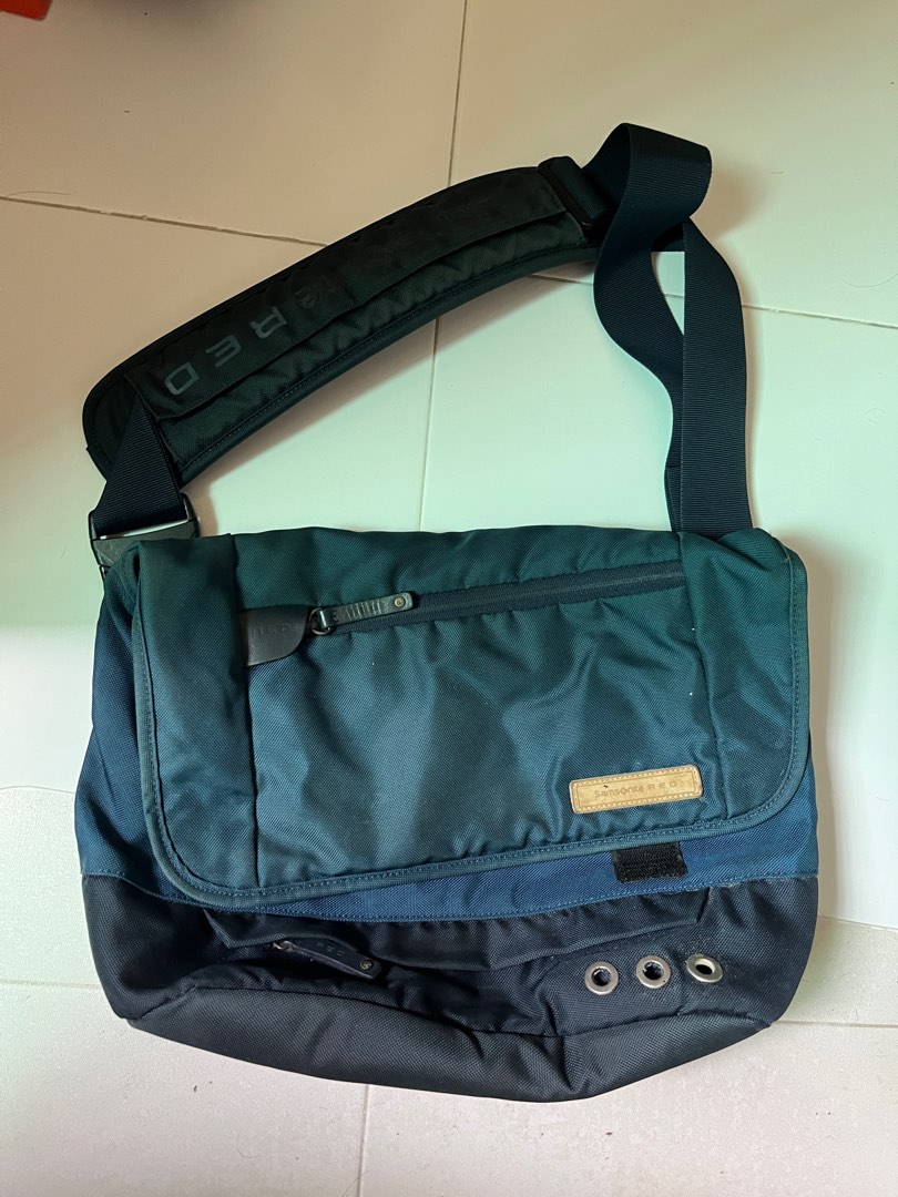 Samsonite red voy hotsell