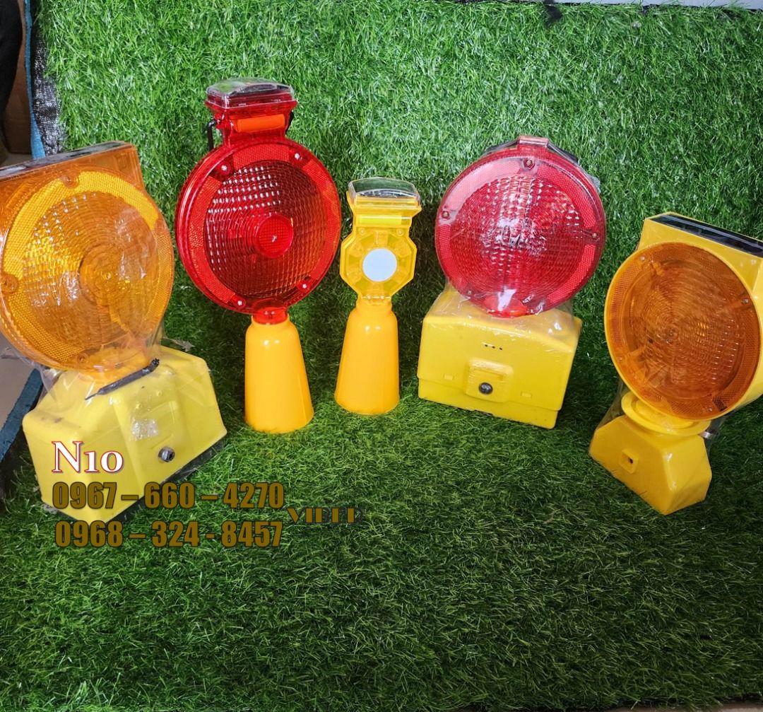 solar blinker octagon, Commercial & Industrial, Industrial Equipment on ...