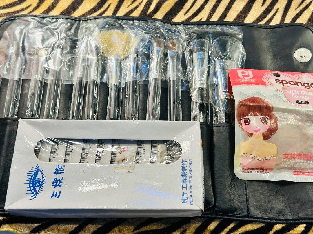 Take All Make Up Tools (Category: Makeup) located in Binan City. Submitted by fashiongossiponlineboutique (Listing ID 1235618626, Image 1). Description: Take All Make Up Tools & False Lashes Kept Unused RFS: currently using a set. Decluttering Take All for 600!.