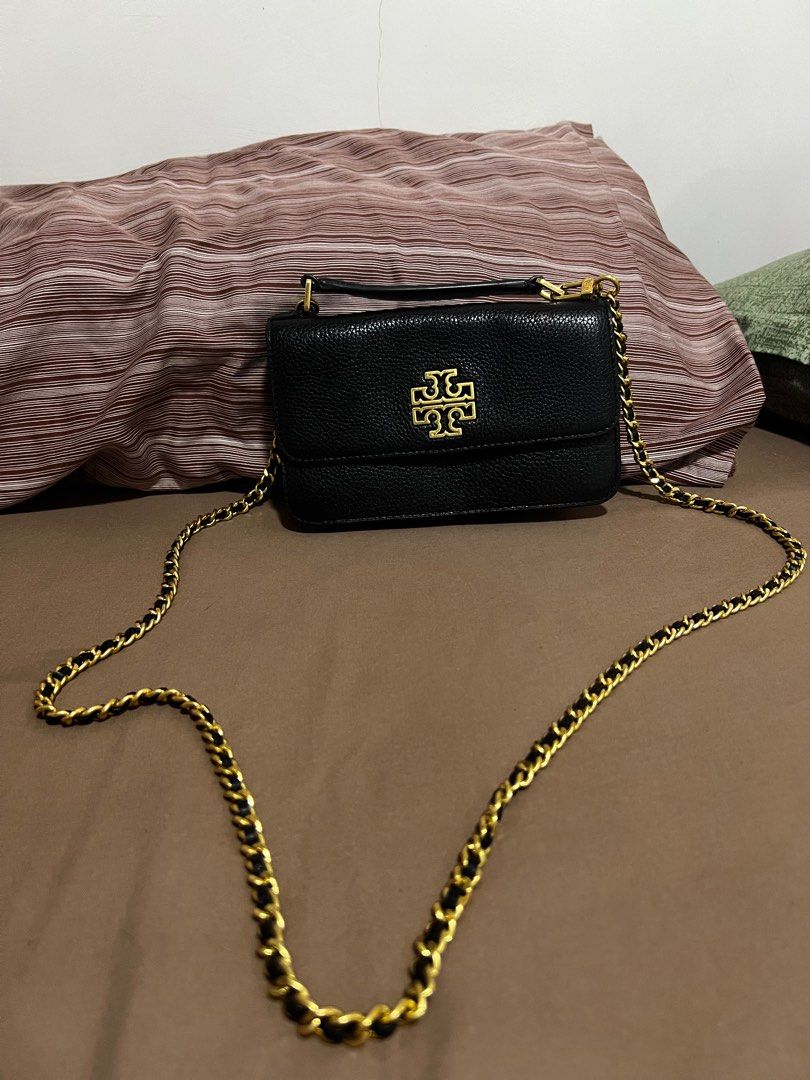 Tory Burch Britten bag (Authentic) (Category: Cross-body Bags) located in Quezon City. Submitted by jerupreloveditems (Listing ID 1303623579, Image 2). Description: Selling my authentic pre-loved bag for sale!!! Get yours now! Not used much..