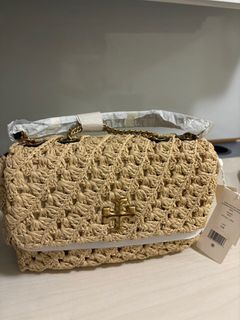 （分類：）位於 。 由 4bana 提交（商品編號 1303741020，圖片 1）。簡介： 。