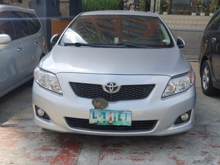 Toyota Corolla Altis 2.0 V (Top of the line Variant) Auto