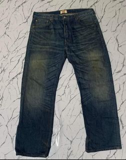 vintage 501 butoonfly jeans