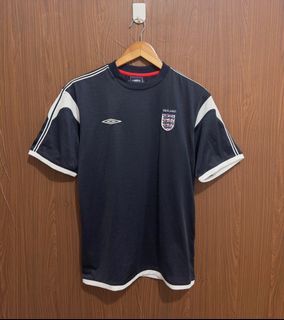 Vintage Umbro England national team training football jersey fits medium (19x26)