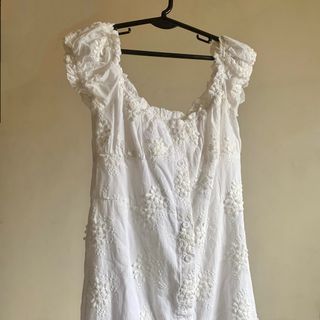 white textured coquette dress 🎀