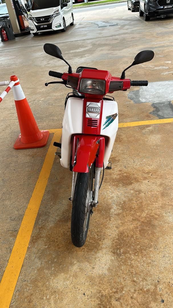 YAMAHA second hand motorcycle, Motorbikes on Carousell