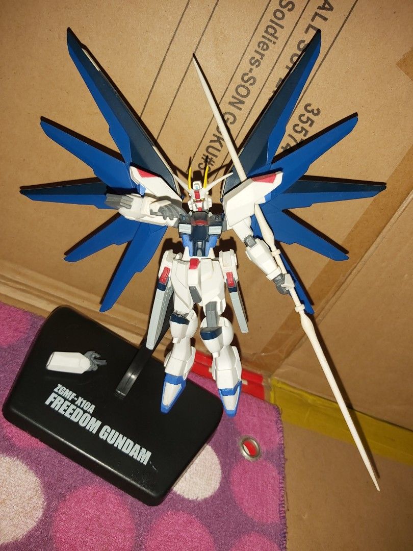 高達特種命運自由Gundam Seed the hyper Destiny Freedom 03 ZGMF-X10A, 興趣及遊戲, 玩具& 遊戲類-  Carousell