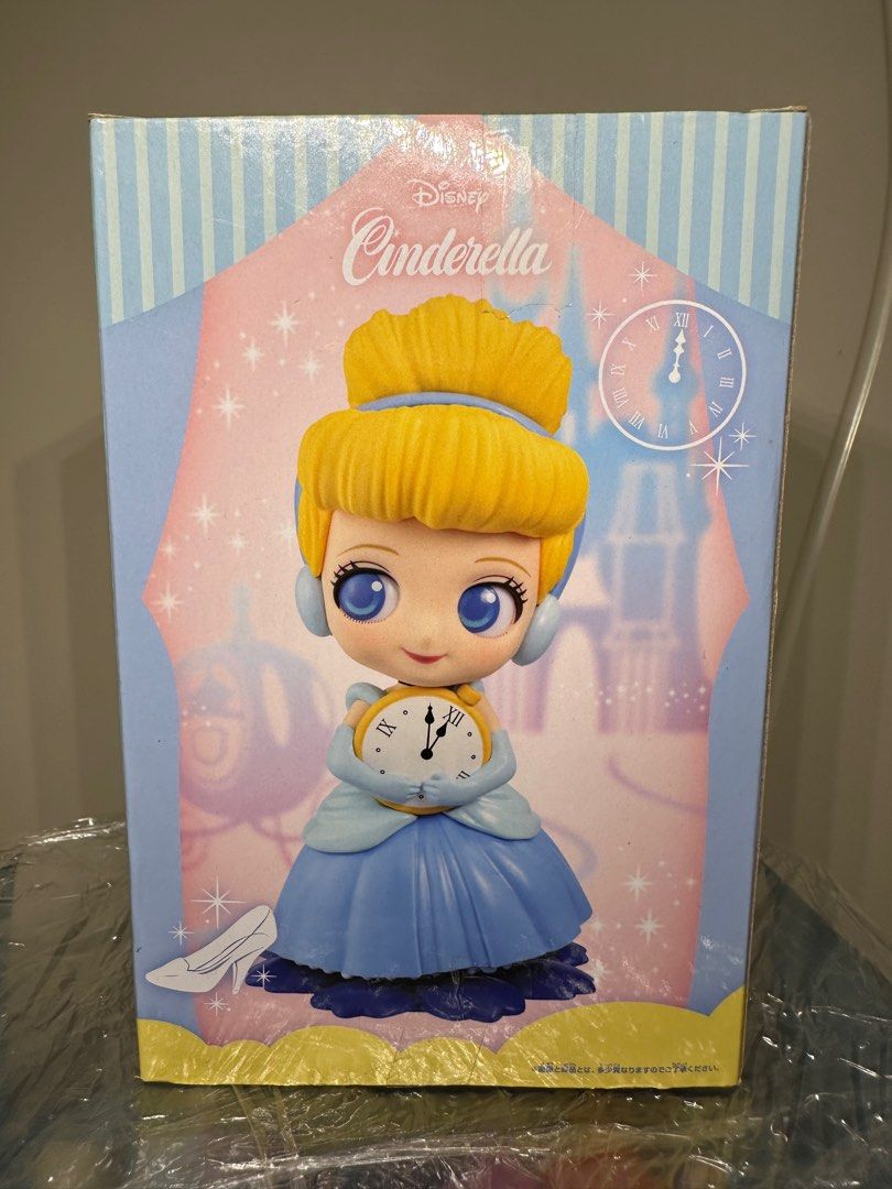 灰姑娘 公仔 Cinderella figure （分類：手辦雕像）位於 Hong Kong。 由 et99987 提交（商品編號 1303870776，圖片 3）。簡介： 。