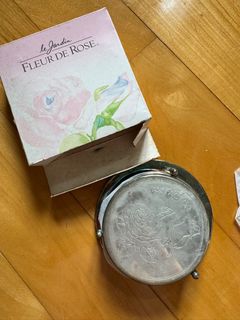 （分類：）位於 。 由 a3.1415 提交（商品編號 1303783911，圖片 1）。簡介： 。