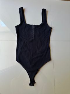 Abercrombie and fitch ribbed bodysuit M