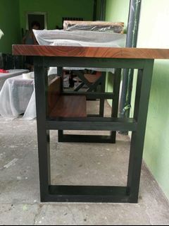 Acacia solid office table