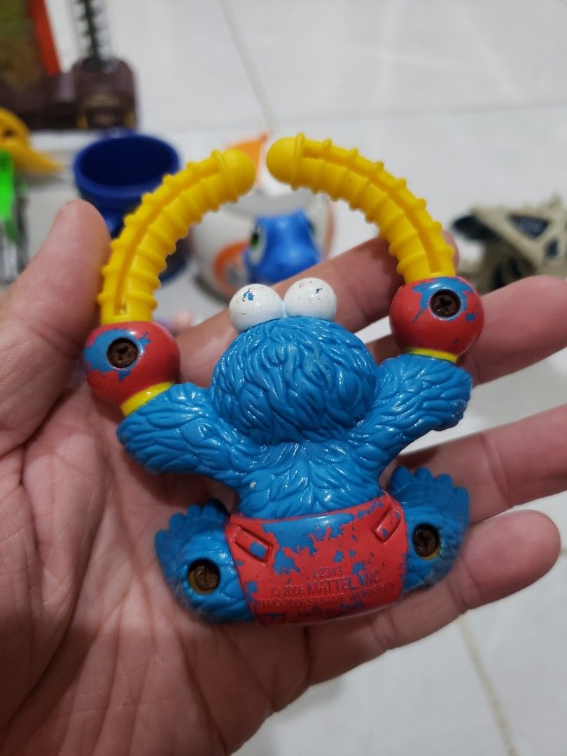ACTION FIGURE SESAME STREET MATTEL MATEL ORIGINAL ASLI RATTLE RATLE ...