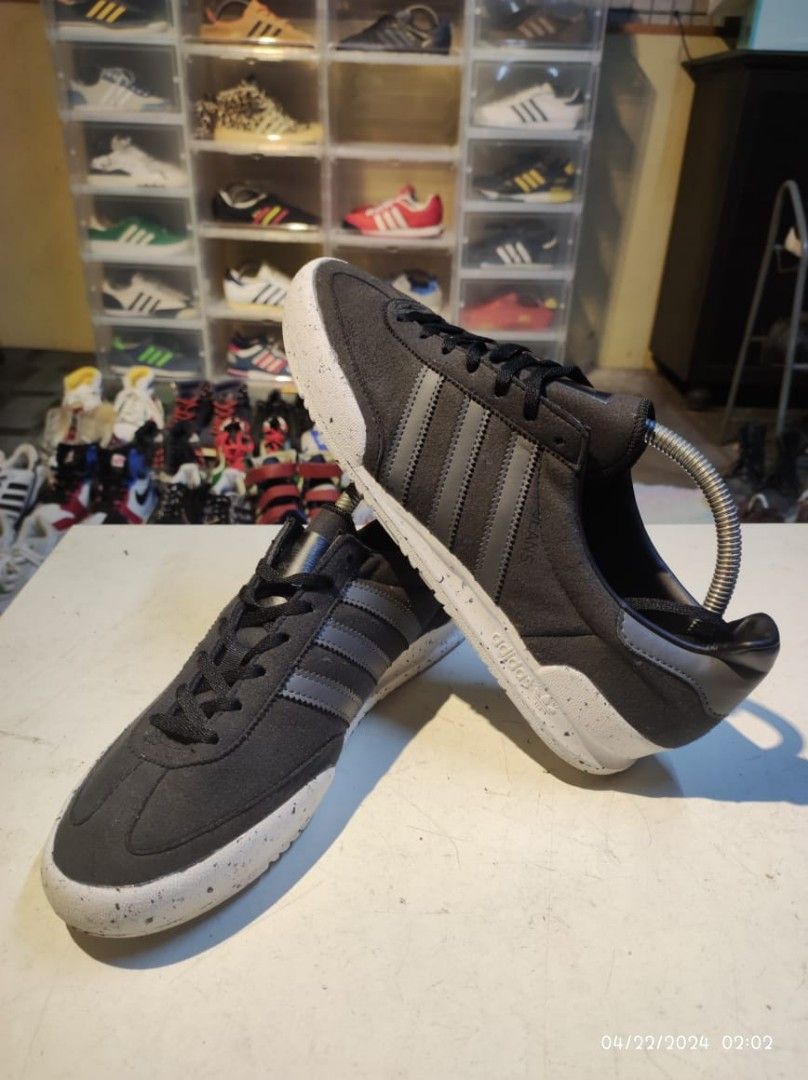 Adidas JEANS collab PRIMEGREEN saiz 8.5uk Men s Fashion Footwear Sneakers on Carousell