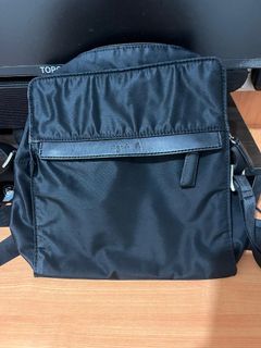 （分類：）位於 。 由 clp19228 提交（商品編號 1303890194，圖片 1）。簡介： 。